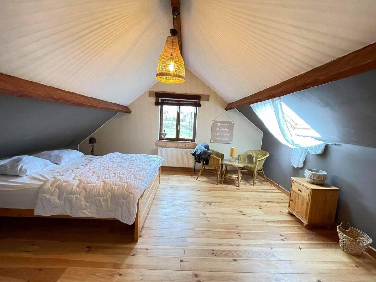 Lesse En Ciel Vous Accueille Avec Plaisir . Villa Houyet Buitenkant foto