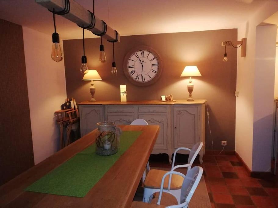 Lesse En Ciel Vous Accueille Avec Plaisir . Villa Houyet Buitenkant foto